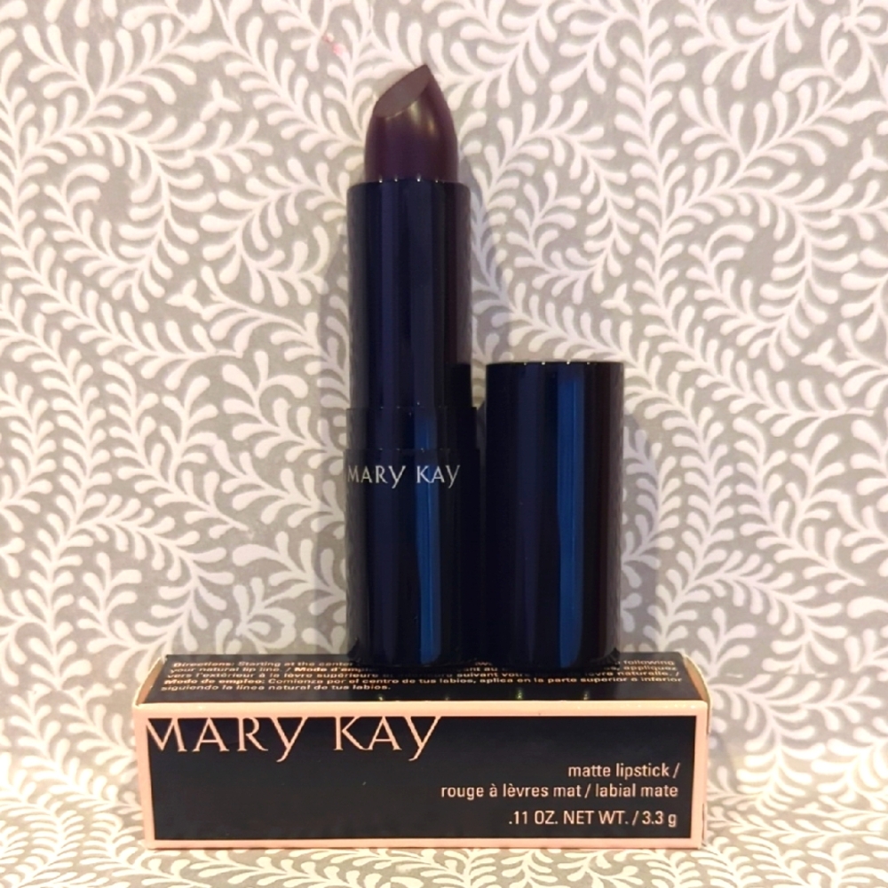 Mary Kay Lipstick in Purple with Elegant Packaging and Bold Coverage